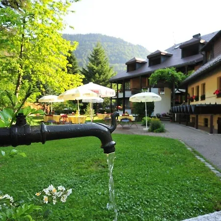 Lawine 3* تودتناو